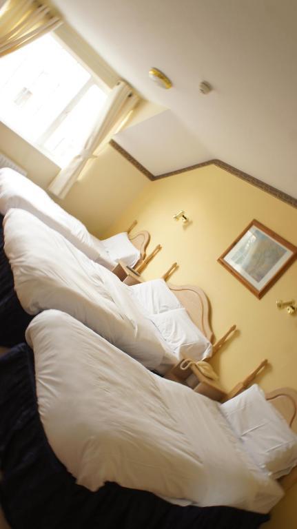 Dalys Inn Donore  الغرفة الصورة